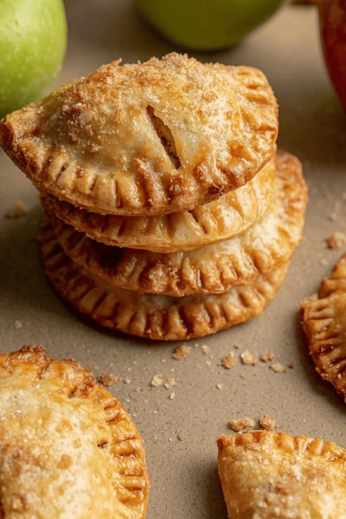 apple hand pies recipe with flaky crust and spiced apple filling