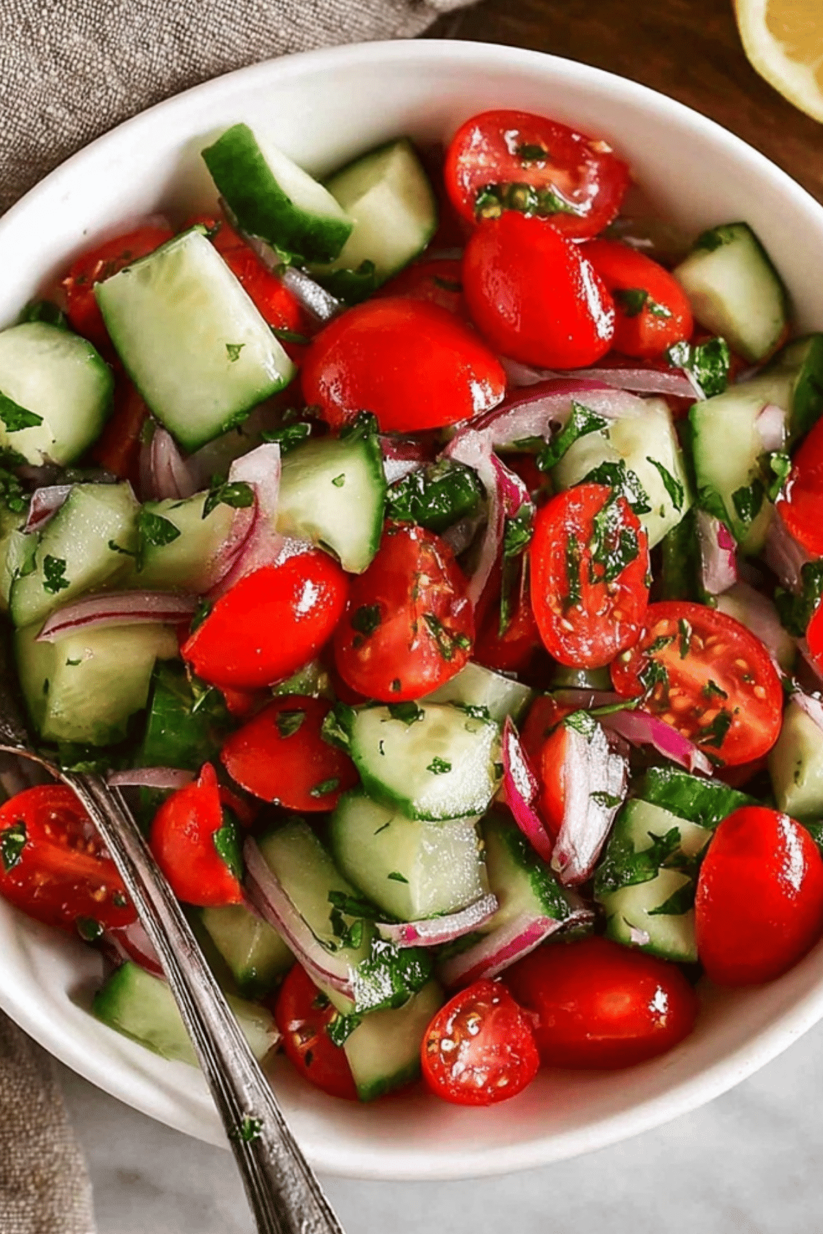 cucumber tomato salad recipe with fresh vegetables