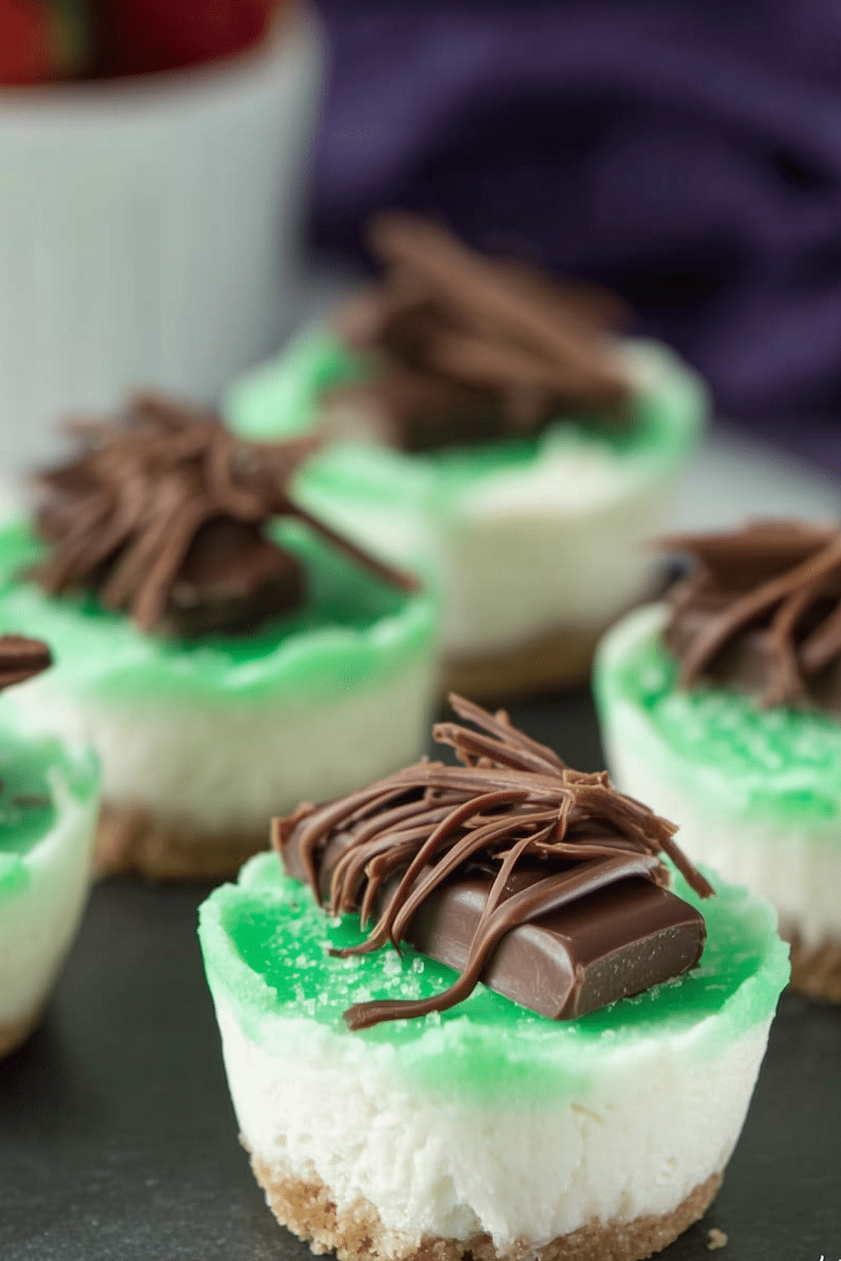 No Bake Mini Cheesecakes