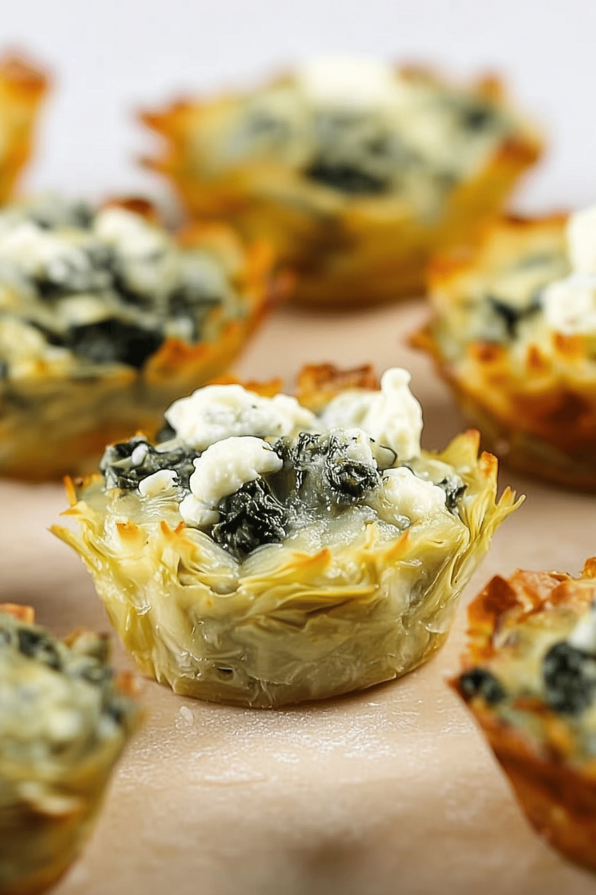 Spinach Artichoke Bites - crispy, cheesy appetizer
